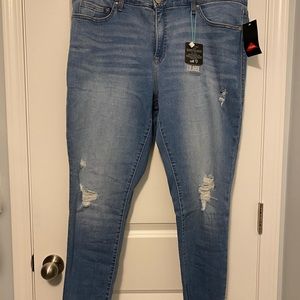 Lularoe Distressed Ankle length Jeans NWT